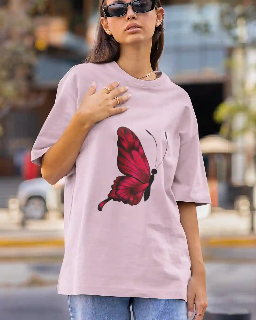 Butterfly Quiet Power Oversized T-shirt - Urban Theory Co - Urban Theory