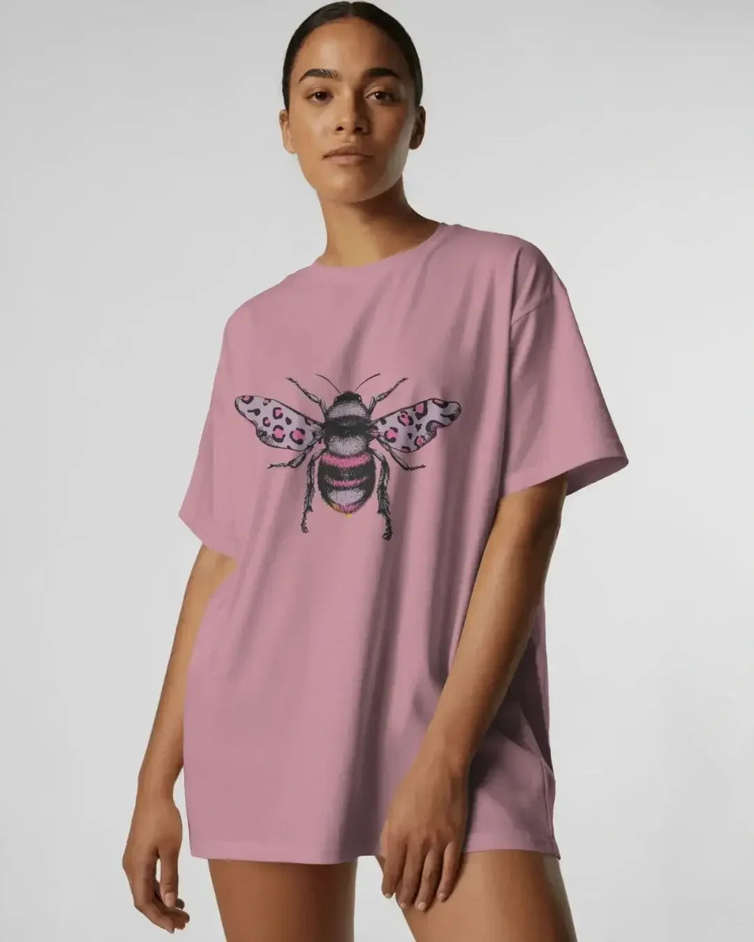 Feminine bee - oversized tshirt - lux