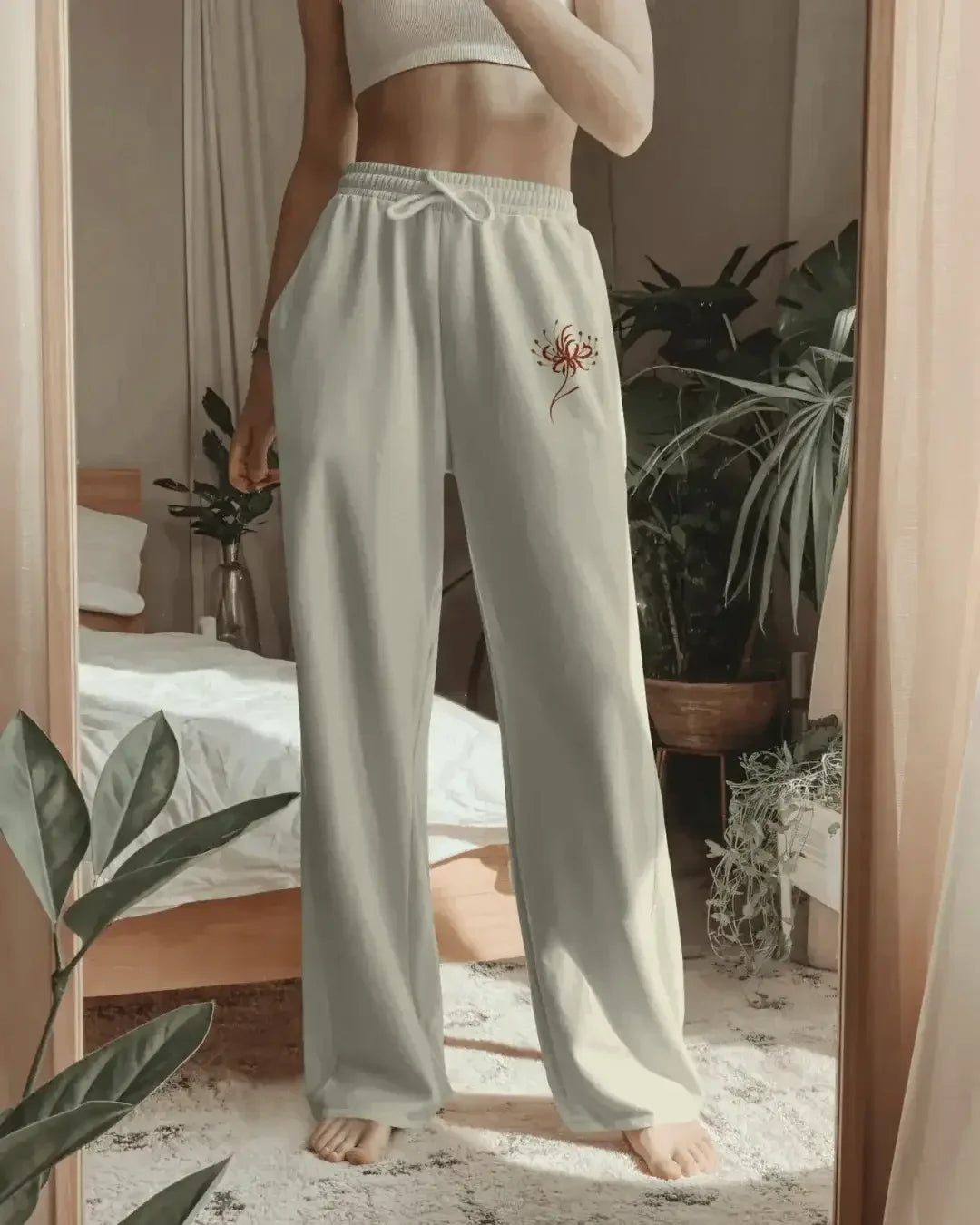 Luxurious embroidered - relaxed fit sweatpant - sweatpants