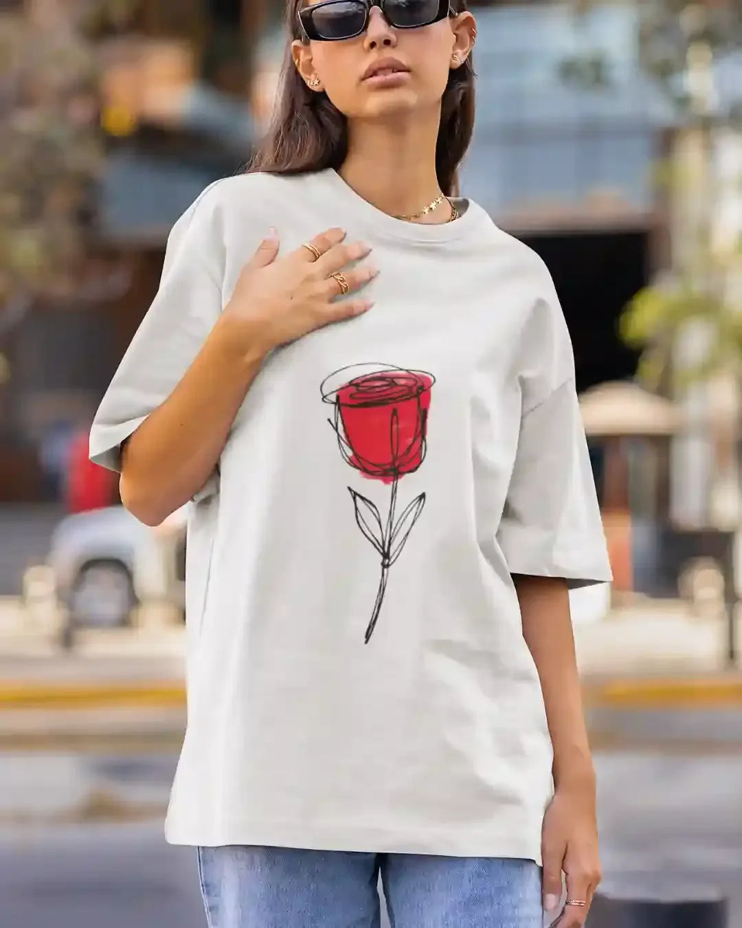 Untouched rose - oversized tshirt